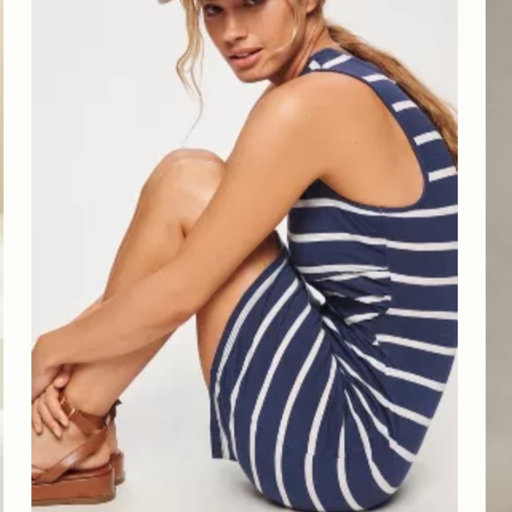 NWT T.La Twisted Cutout Dress